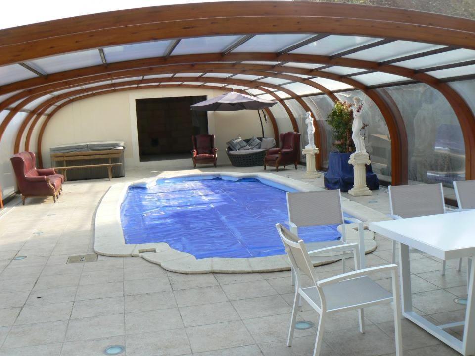 Bed and Breakfast Le Manoir Des Chapelles Venoy Экстерьер фото